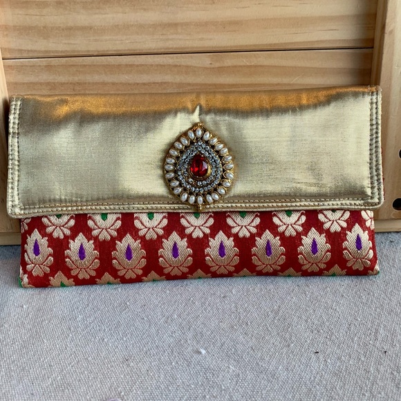 Bejeweled Pouch Makeup Jewelry Bag - Picture 4 of 12